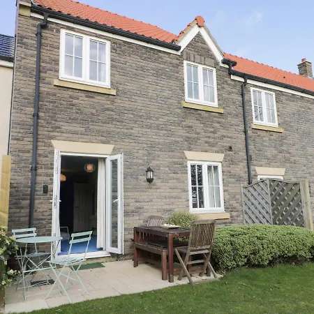 The Beach Retreat * Filey